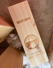 Carica l'immagine nel visualizzatore di Gallery, BERTANI AMARONE VALPOLICELLA CLASSICO 2012 CASSETTA LEGNO